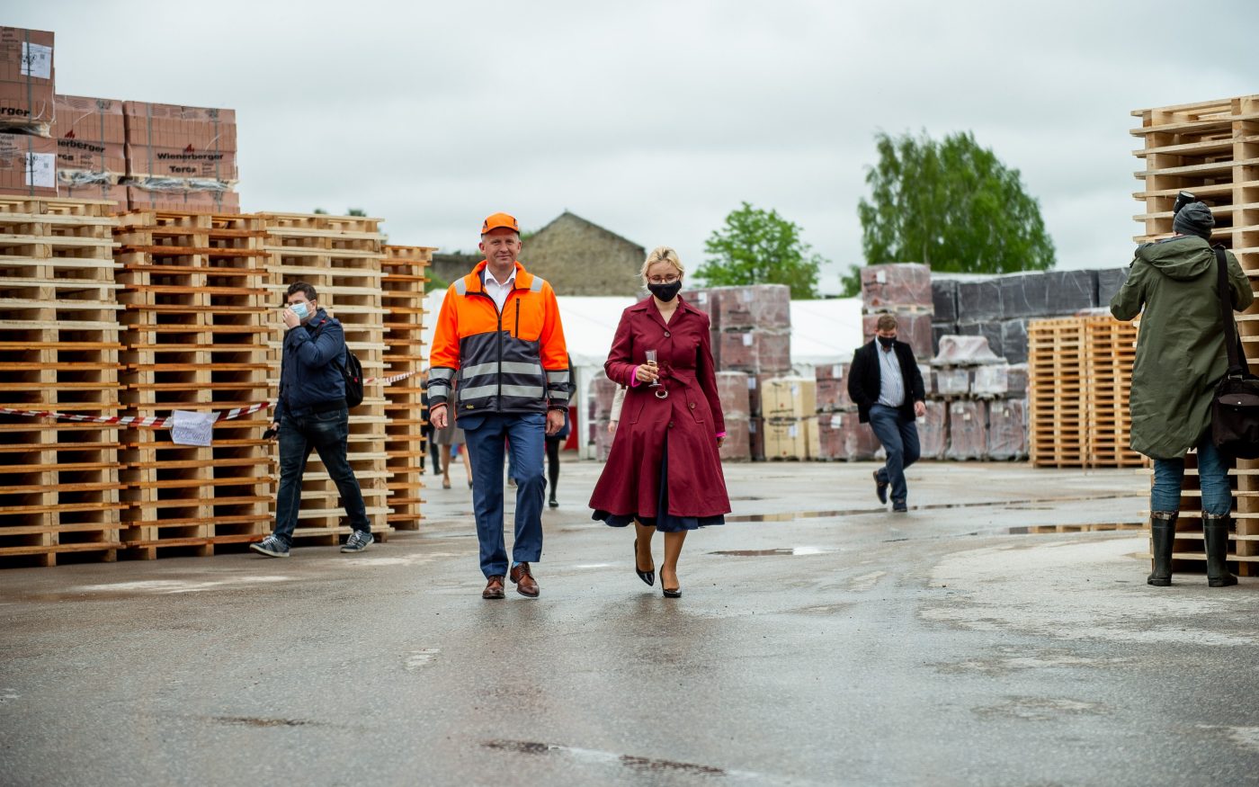 Aseri tehase uue automaatse sorteerimise ja pakendamise liini pidulik avamine. Foto: Maido Parv.