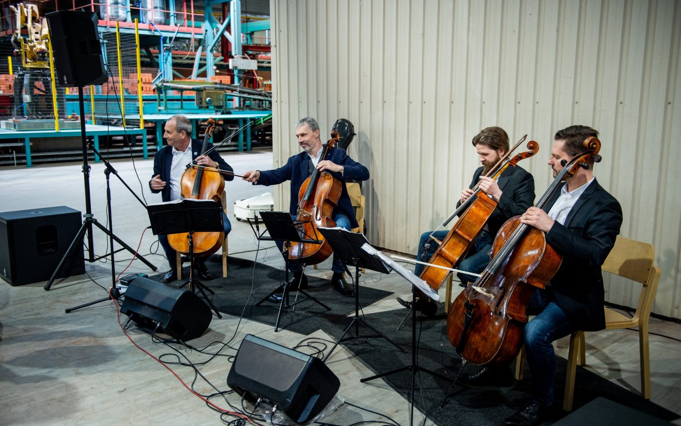 Aseri tehase uue automaatse sorteerimise ja pakendamise liini pidulik avamine. Foto: Maido Parv.