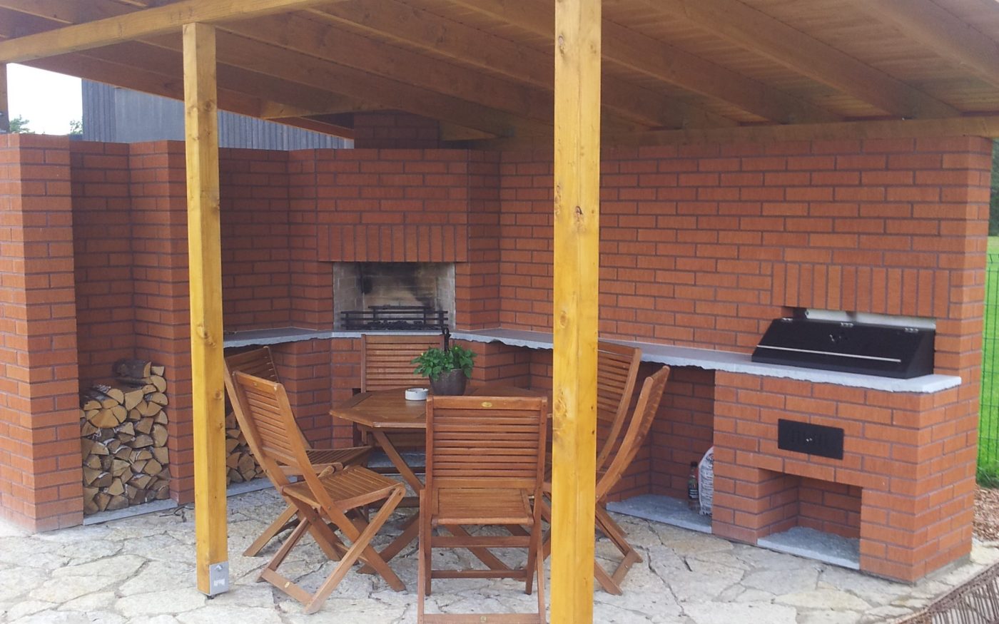 Outdoor kitchen. Used materials: Terca Red briched bricks from Aseri plant (Estonia).