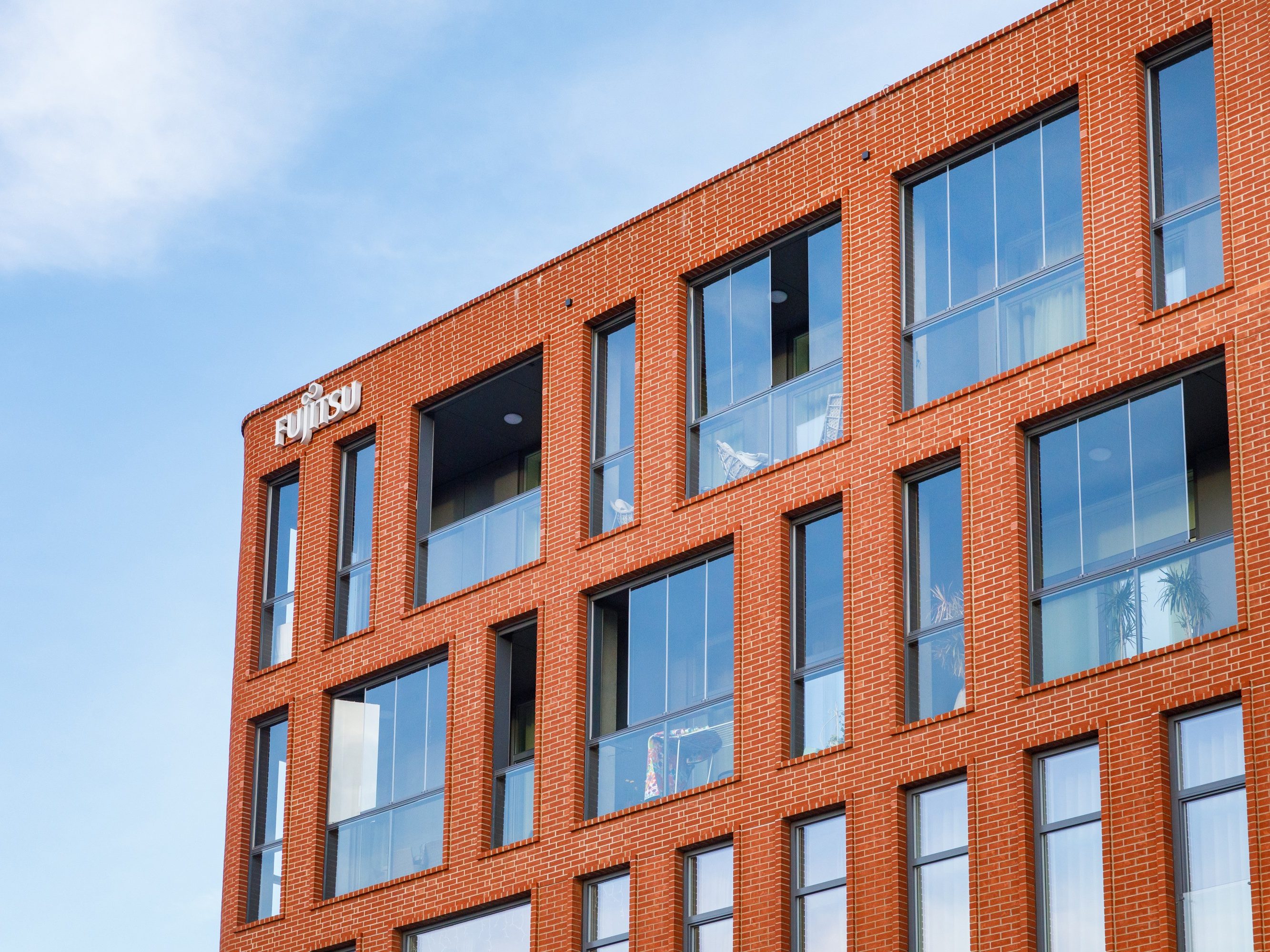 Martensi maja, Pärnus. Kasutatud materjalid: Terca Nordic Line klinkertelliste sarja kuuluvad Stockholm tellised. Arhitektuur: BOA OÜ (Jürgen Lepper, Anto Savi, Margus Soonets). Fotograaf: Arno Mikkor.