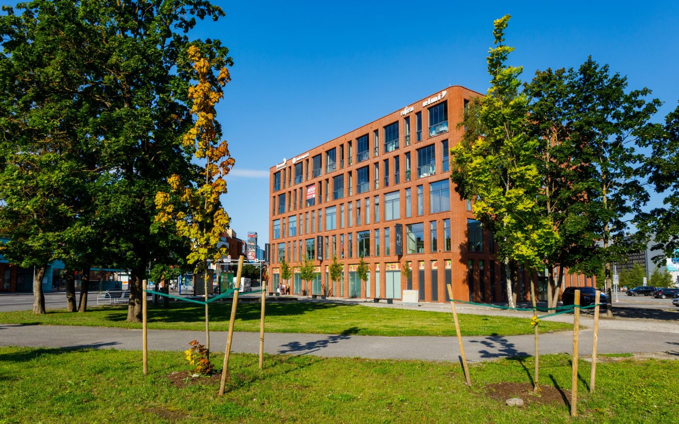 Martensi maja, Pärnus. Kasutatud materjalid: Terca Nordic Line klinkertelliste sarja kuuluvad Stockholm tellised. Arhitektuur: BOA OÜ (Jürgen Lepper, Anto Savi, Margus Soonets). Fotograaf: Arno Mikkor.