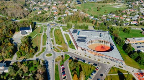 Saku Gymnasium