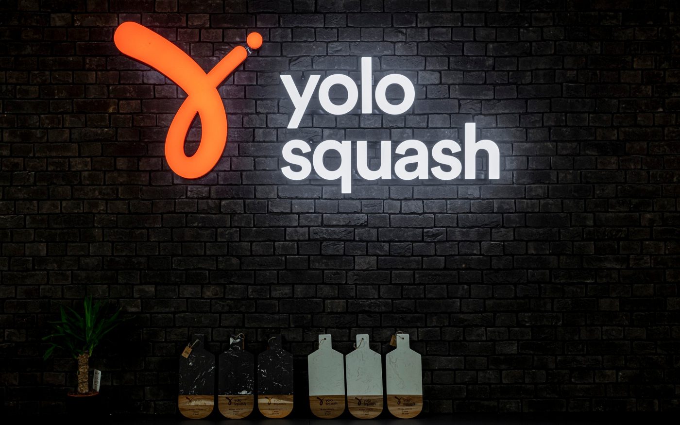 Yolo Squash interior