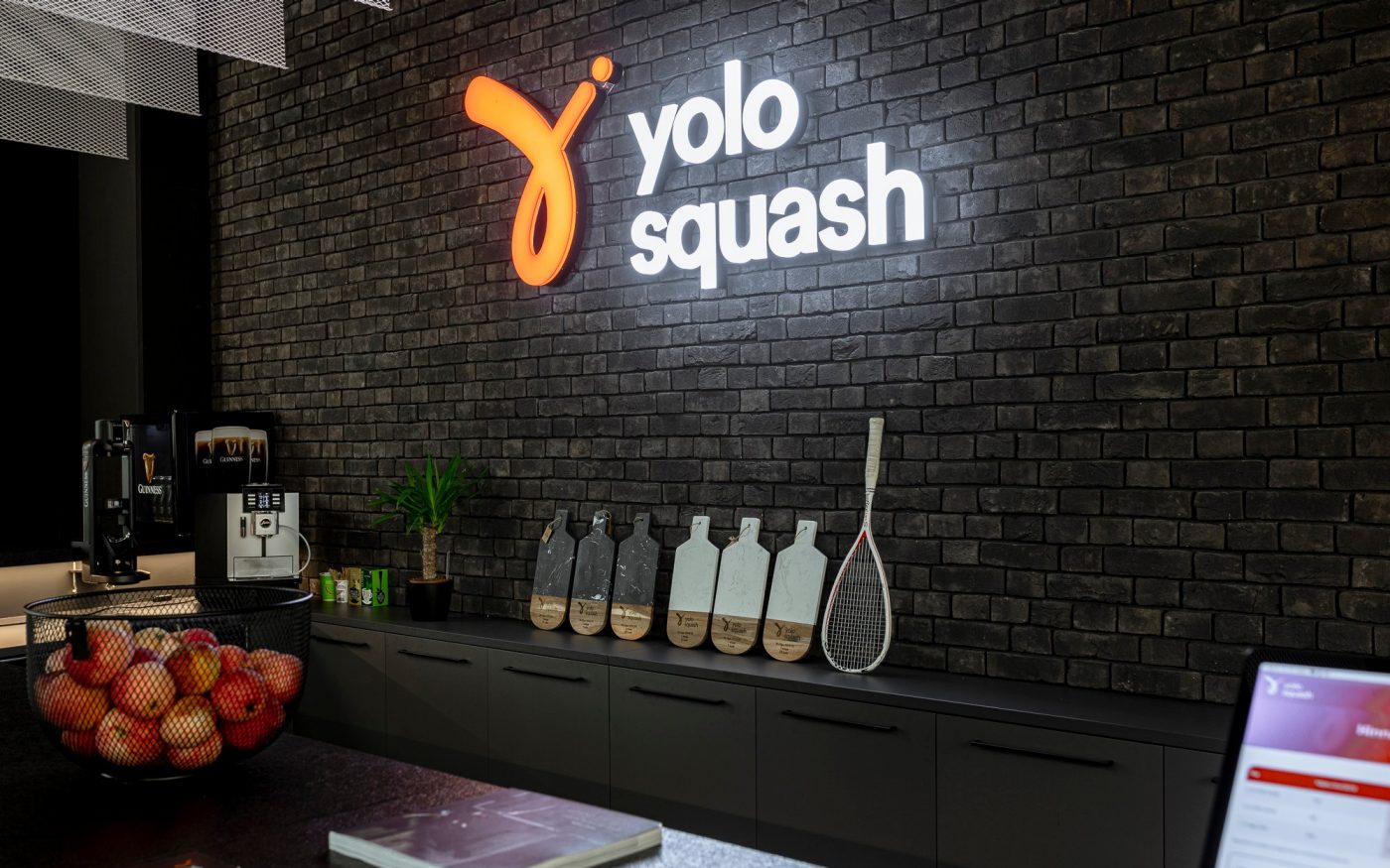 Yolo Squash interior
