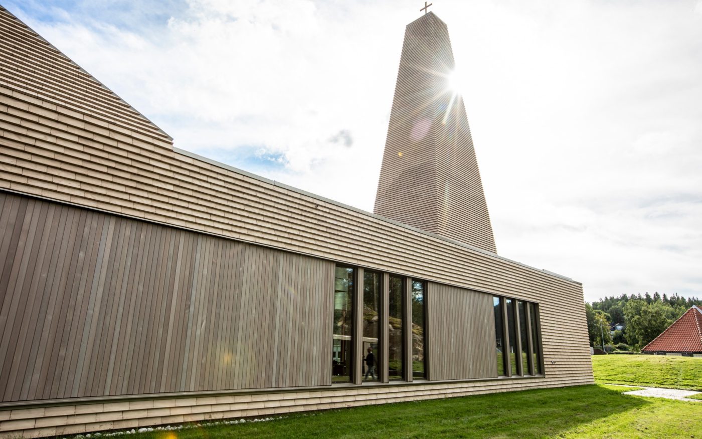 Facade cladding: URBAN Frederiksberg | Vennesla Kirke, Norway