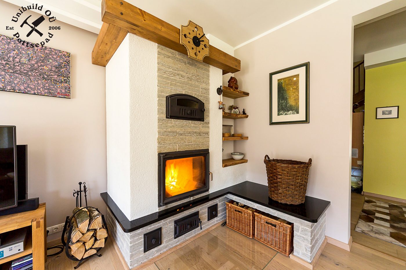 Fireplace inner part is built with Aseri produced PTT65 Light Red Smooth bricks.