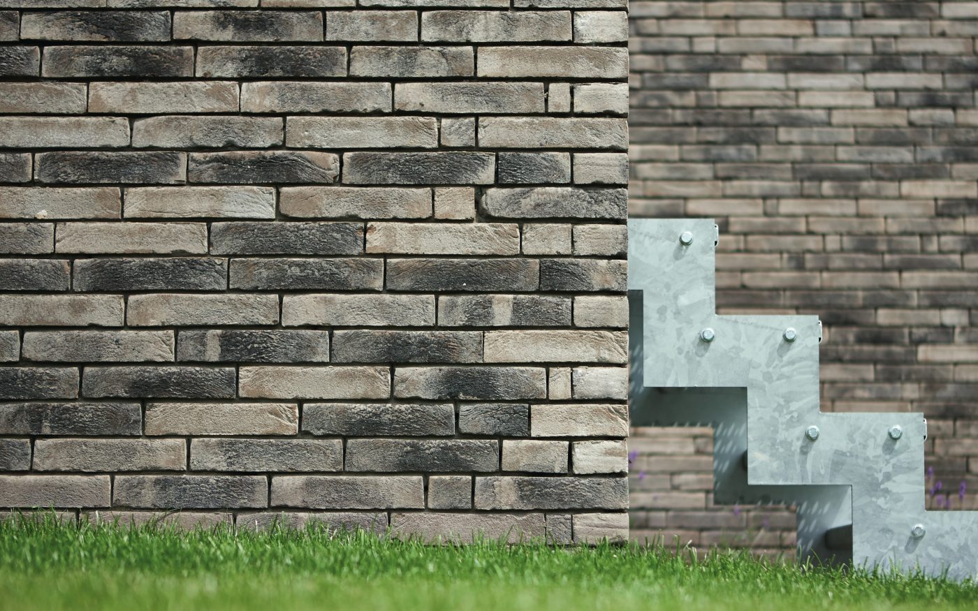 Iluzo Pagus Grijs-Zwart. Архитектор: F. Vander Laenen, Westerlo.  Подрядчик: Meha Bouwers, Westerlo.