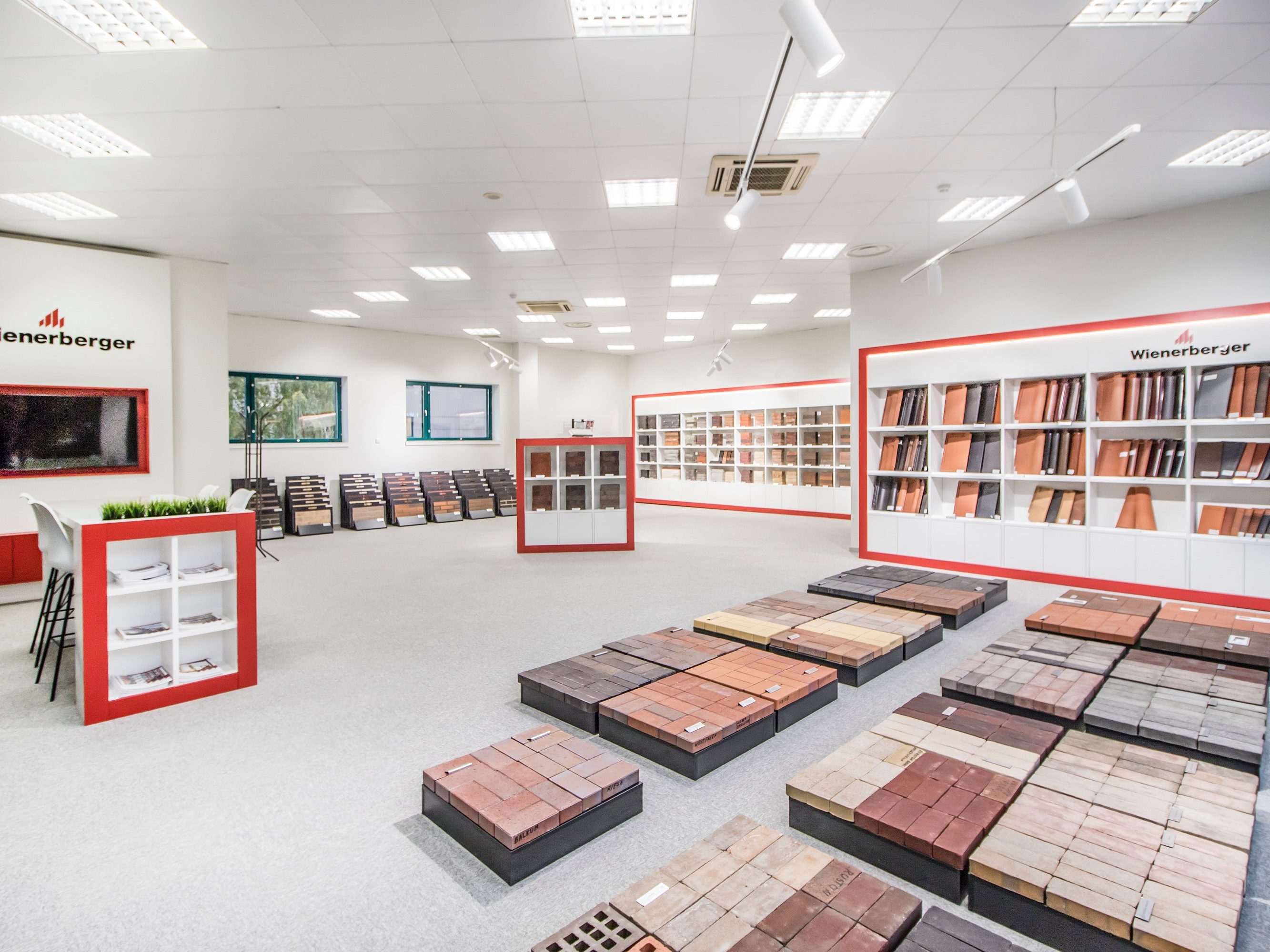 Выставочный зал / Салон образцов