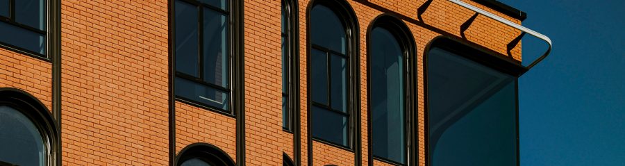 Tellisplaatide kasutamine ventileeritavates fassaadilahendustes: sobivaim lahendus Eesti kliimasse