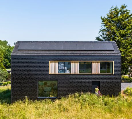 Reference photo new construction single family in Asse