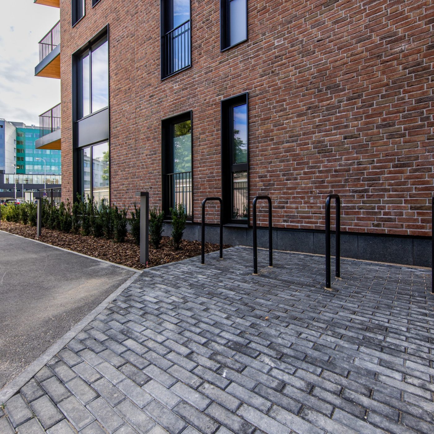 43B korterelamu Tallinnas, Eestis